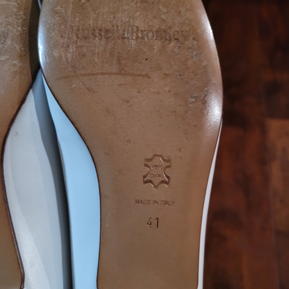 Russell & Bromley London White Bow Flats Sz 11 - Picture 2 of 7
